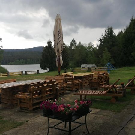 Hotel Penzion Tomy Na Plazi Frymburk Zewnętrze zdjęcie