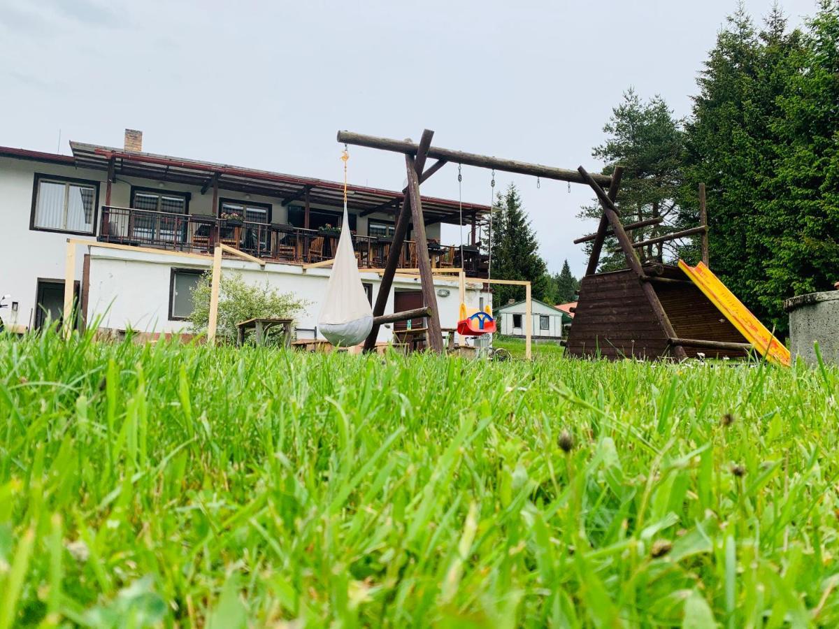 Hotel Penzion Tomy Na Plazi Frymburk Zewnętrze zdjęcie
