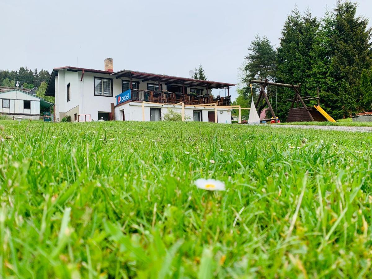 Hotel Penzion Tomy Na Plazi Frymburk Zewnętrze zdjęcie
